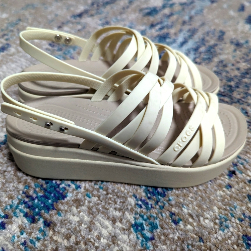 Women's Crocs Brooklyn Strappy Low Wedge